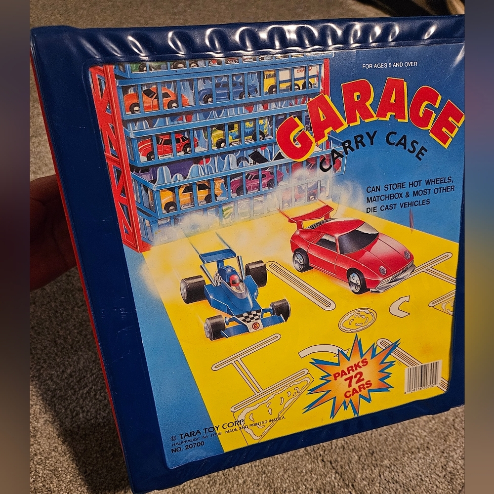 Vintage Garage Carry Case